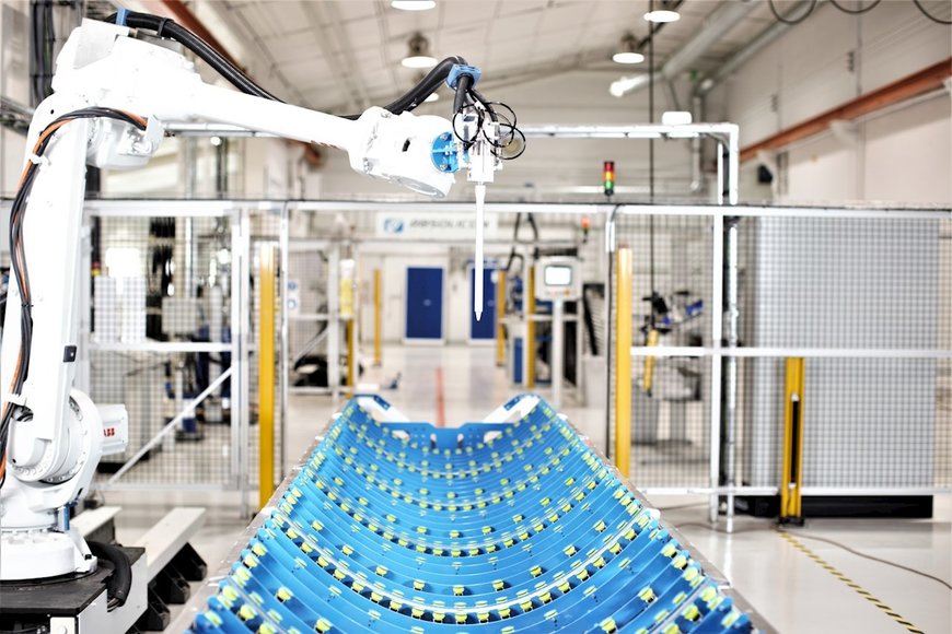 Les robots ABB améliorent l’automatisation dans l’industrie solaire